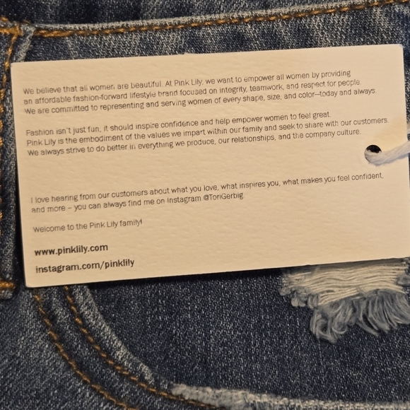 Pink Lily Nature 3" No More Wishing Distressed Denim Jean Shorts Size Medium - Picture 9 of 13